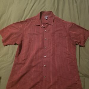 Van Heusen Men's Burgundy Short Sleeve Shirt